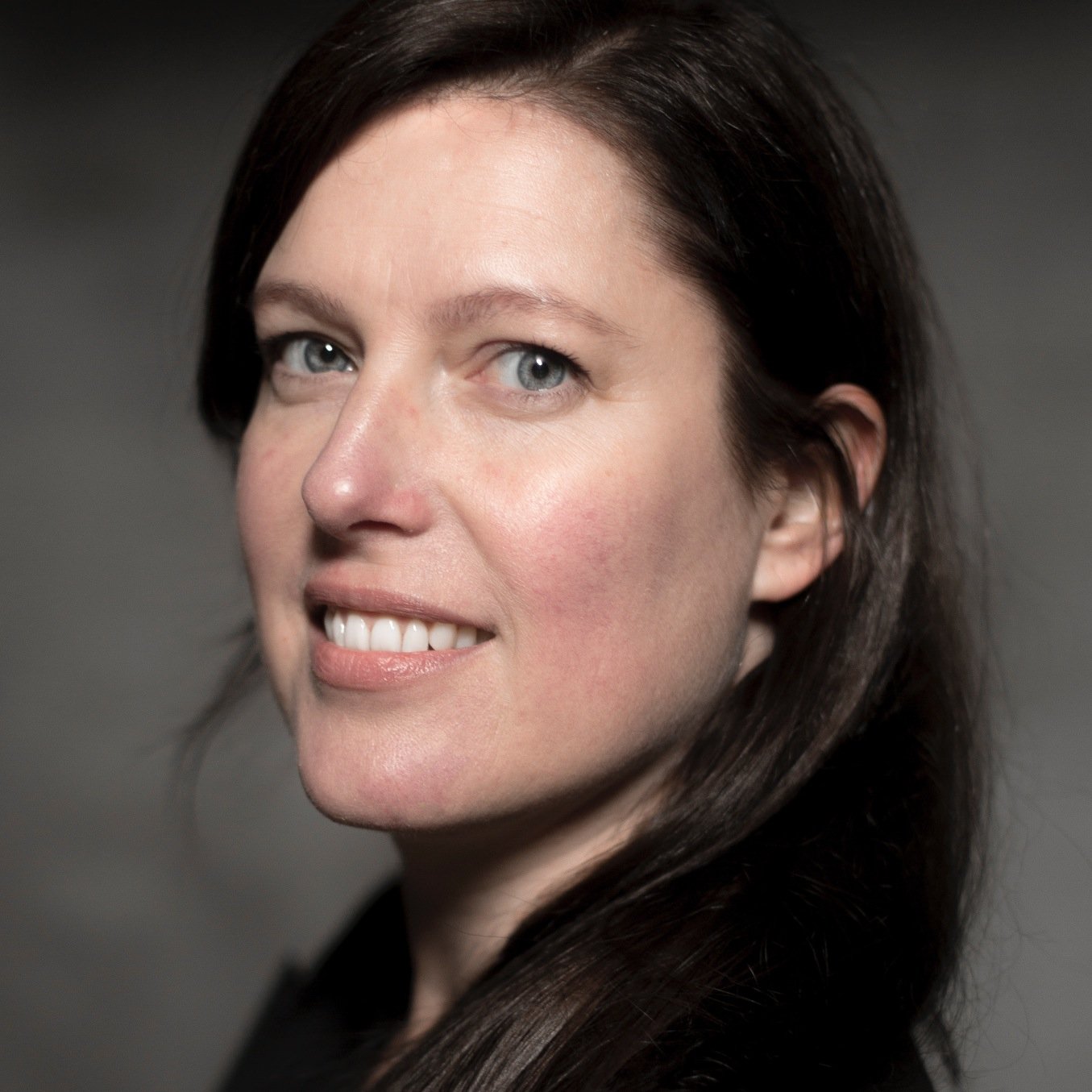 Founder Creative Suites in Kazerne & Loods Owner/designer/curator at multidisciplinary design studio moon/en/co & pop-up expo restaurant Eat Drink Design