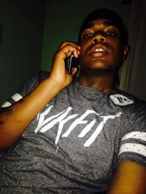 FREE the MF WEST #KEEPITREAL . . Double Tf Up Broke Ass Niggas   ⇦