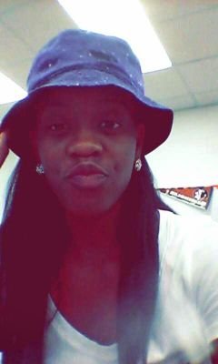 single, C/O 2015 , stoner 4/20 , i follow back