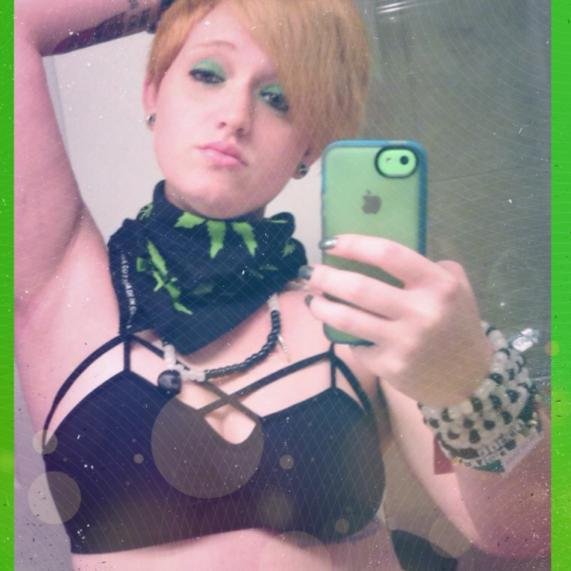 ThrowZeLights's profile picture. Raver.Glover.NightLover