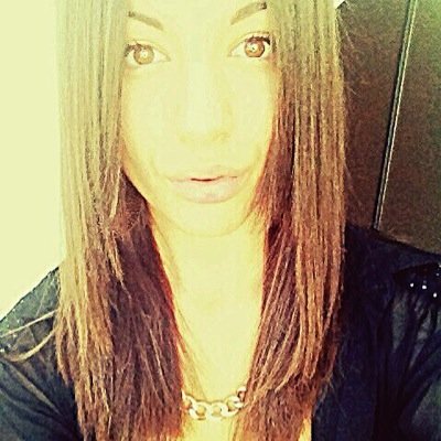 Chloé ma vie.
15 ans.
06.06.14
Snap: lavraaie
Facebook: Oceane Clemente.