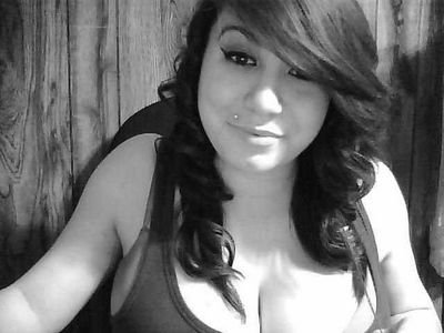 kkzoee0112's profile picture. Kimberly Zoe, 22, Engaged. She outta this world pretty, but she come from the city.