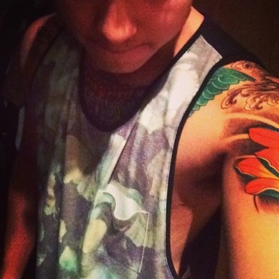 If i'm a sarcastic asshole when i talk to you its either because i really like you and feel comfortable teasing you or really hate you ✌️