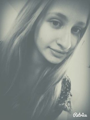 I'm a directioner and I love: Niall Horan, England, Ireland, Mullingar, One Direction, Demi Lovato, Cher Lloyd :)