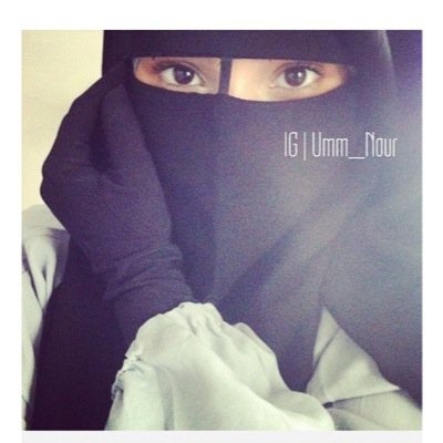 Instagram : @umm__nour