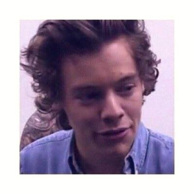 hi! if you want some layout tweet me! @17scurlyharry