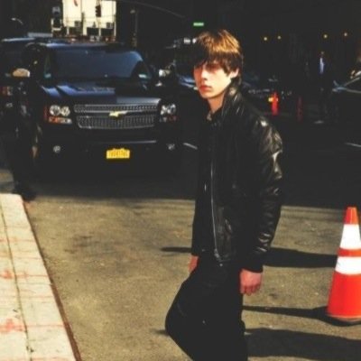 I write hit songs about girls and weed. {Single/Straight}