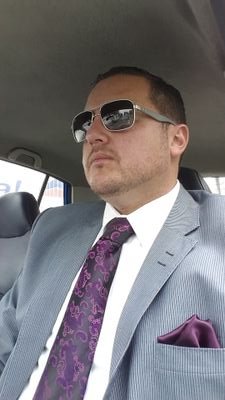 elombeyda's profile picture. 