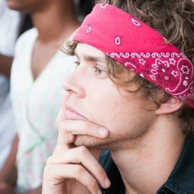 I LOVE all things cute,classy and captivating xx mwah!! Xx 5SOS are indescribably fabulous x