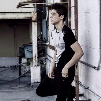 Fans Club de Alexander Daniel Hoyer Hurtado → @hoyerofficial #TeamHoyer Alex nos siguio 21/10/2014 11:53 am