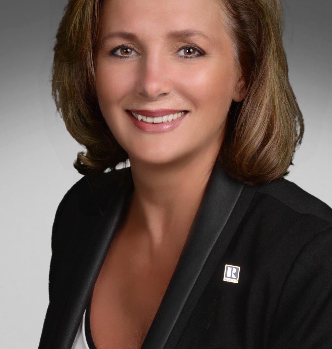 KathyJSmiley's profile picture. Realtor with Keller Williams Real Estate