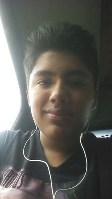 yosting98765's profile picture. 