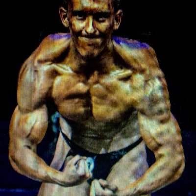 Manual Therapist, Natural Bodybuilder, Personal trainer, Nutritional coach