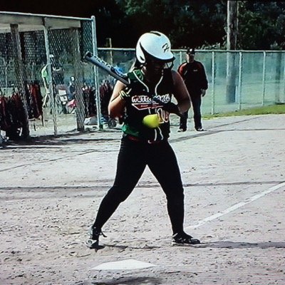 • three sport athlete • blonde • cleatchaser • first base • #10 • Travel • •twin ; @11cleatchaser