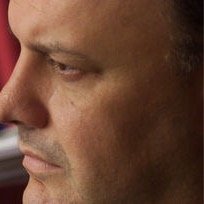 Soñador, curioso,estoy curioseando.