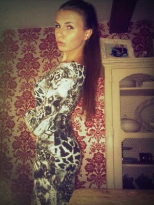 06/05/2015 my due date needs to hurry up3 facebook - Amy Louise