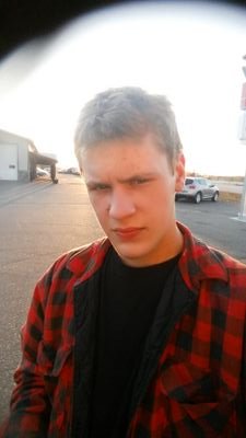 ShwaystedFriday's profile picture. lead singer of the band mostly toxins, we don't practice and we don't play, we mostly just get together and get fucked up