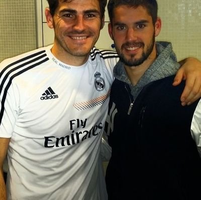 Chica Madridista hasta la muerte,mis idolos isco y casillas:)Futbol como forma de vida⚽⚽Instagram:realmadrid_ia_ic