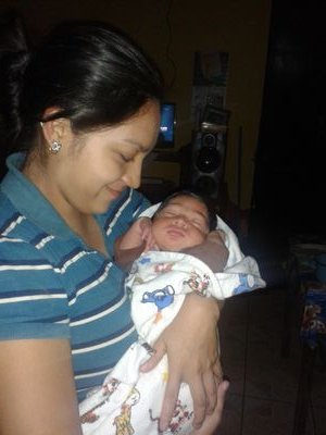♡.. De nuestro amor entre tu y yo nacio un bello cielo k nos ilumina cada dia...♡ los amos criis y ₩