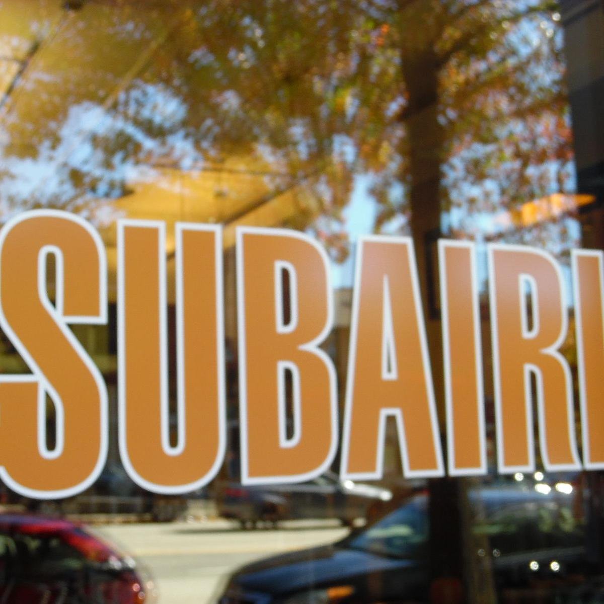 bysubairisalon's profile picture. Trendy Fun Hair Salon on 14th Street Welcomes You
