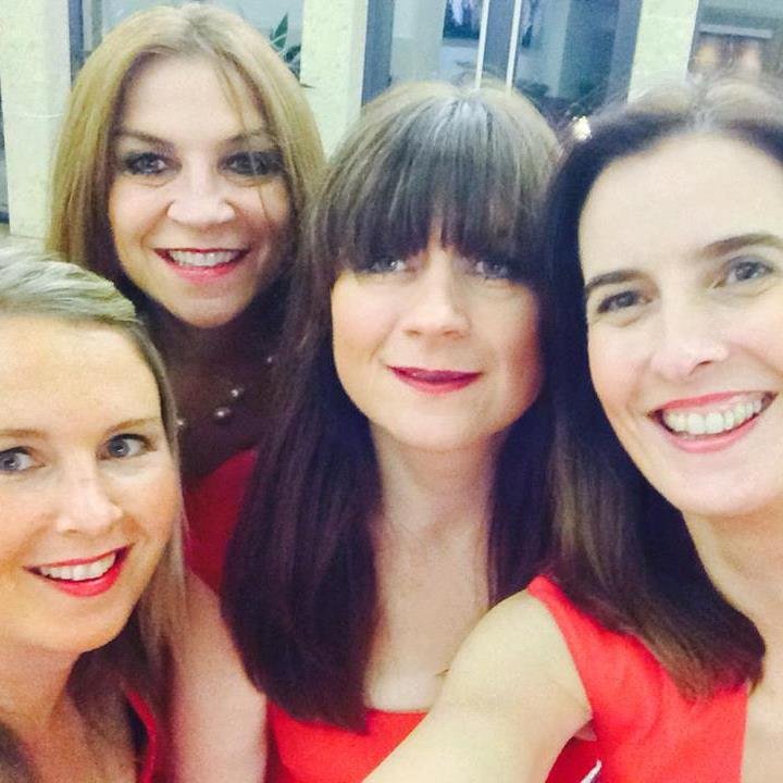 All female vocal group, best known for our close harmonies and sophisticated interpretations of jazz, pop and easy listening.