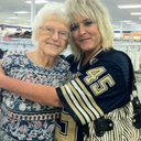 Selina Waller  - @selina_hencely - Twitter