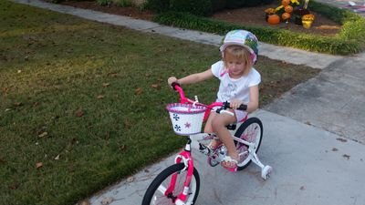 snyder2306's profile picture. Father of 2 gorgeous girls, husband to a gorgous wife.  Fan of UGA, Braves, Falcons, and the Hawks. Specialty assistant store manager at The Home Depot.