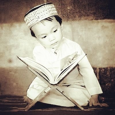 Sizin En Hayırlınız Kur`an-ı Öğrenen ve Öğreteninizdir........