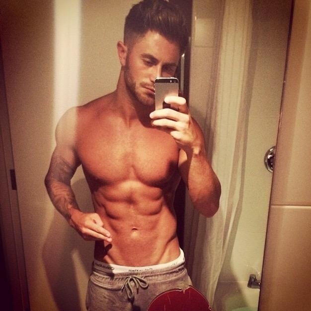 Jordans I FaceClaims - Ross Worswick, James Tindale and Alfie Deyes