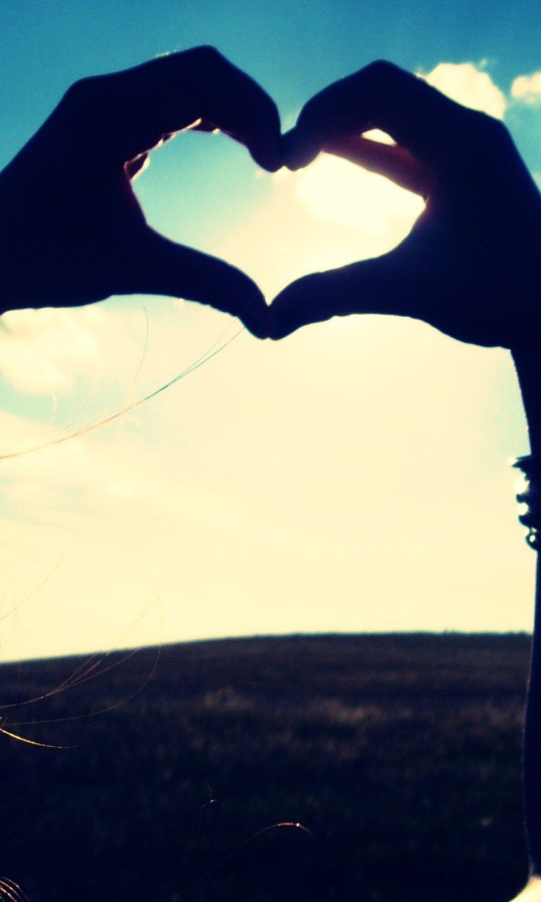 666Cross's profile picture. Life isn't about waiting for the storm to pass its about learning to dance in the rain!!