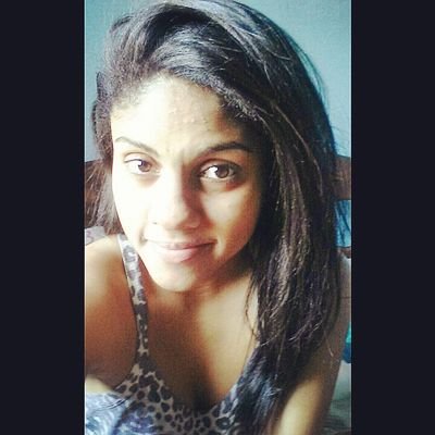 Deixa eu dançar pro meu corpo ficar odara.  http://t.co/JaUNugIVH3