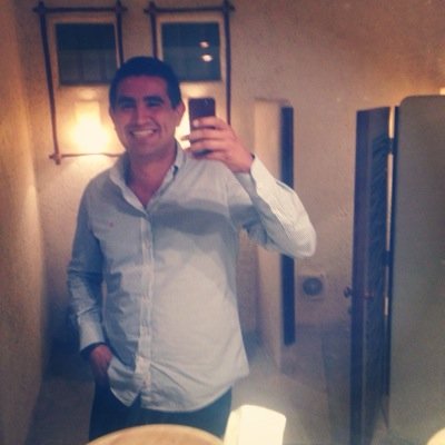 Licenciado en Derecho. UABC, POLITICO MODERNO  DE LA NUEVA POLITICA.