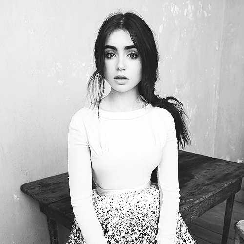 that_fangirl69's profile picture. Lucero del Alba. Estrella de la mañana. 
 Morngenstern.
 Erchomai. Jonathan's wife. 
Let's burn the world down together.