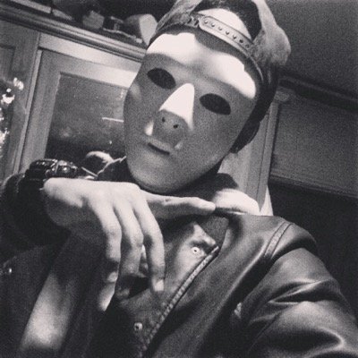 Uncivil_Cashh's profile picture. #SneakerHead