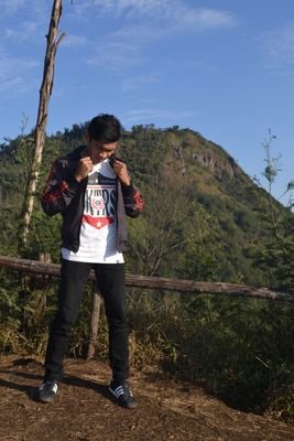 selama bumi berputar anda sopan saya segan~