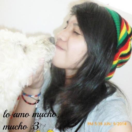 mi amor platonico Ricardo treviño chapa' enamorada de pxndx y de casi todo genero de grupos el regaton apesta y yo vivo Feliz :3
