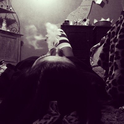 mcorning16's profile picture. 17| Single | party| family | friends| TC