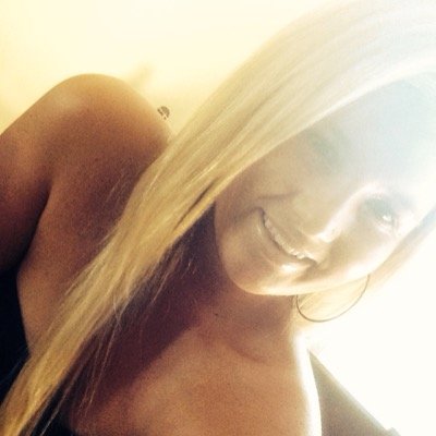 schaenicoleee's profile picture. I love my fiance and my daughter