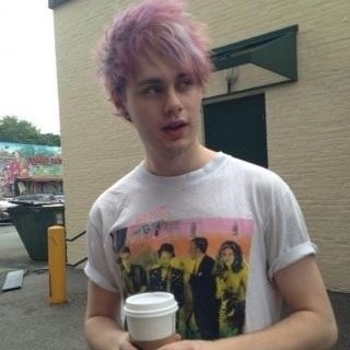 punk rock kitten with an extensive amount of swag who thoroughly enjoys burritos