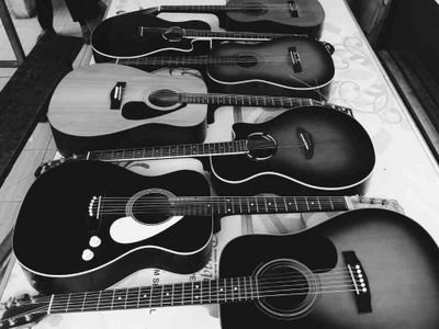 Komunitas Gitaris @Unpad | Latihan rutin setiap Kamis malam jam 7 | Contact Person: 089623644760