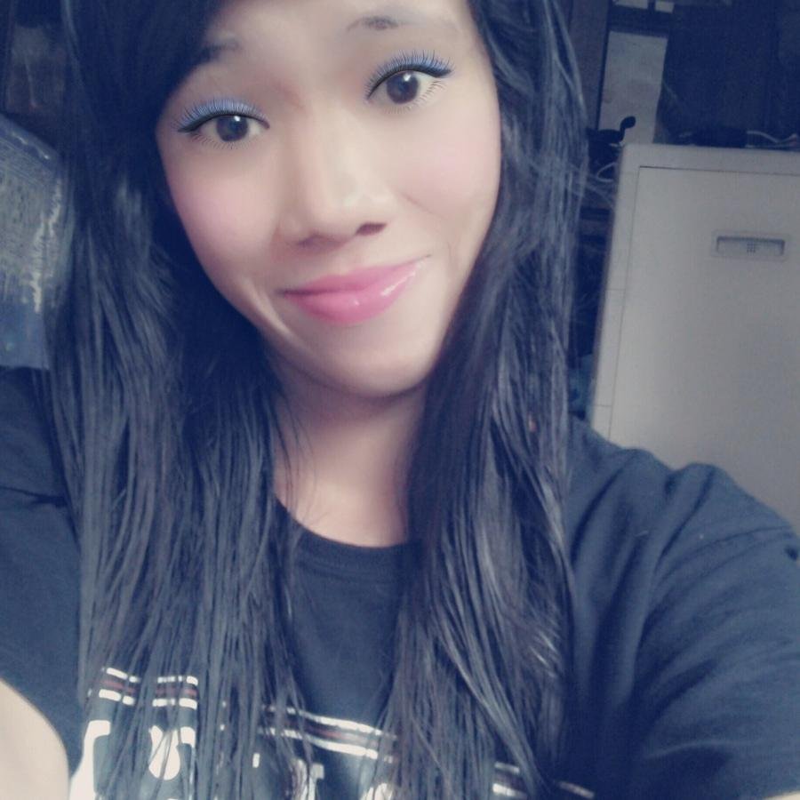 novi_anay's profile picture. 10 november 1995