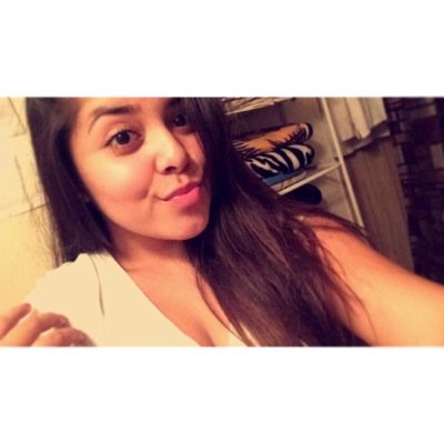 IG : _juliannaaaa
