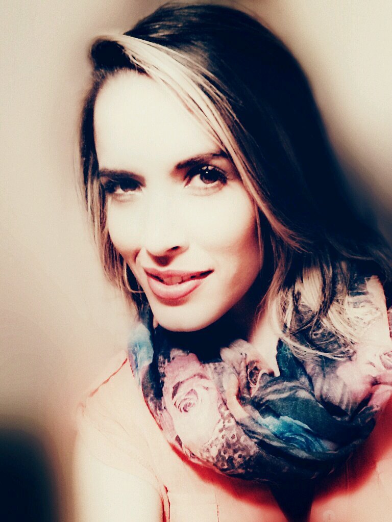 Cantante y compositora Venezolana, Voz de @somoslenova