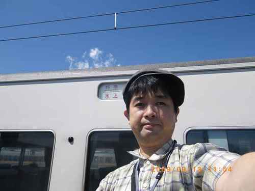 2001年から仕事はじめています。
フェイスブックは https://t.co/1bOWB47RR0…