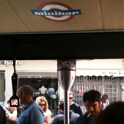 bar,pub,club,taberna,cueba....nombralo como quieras pero recuerda siempre tu casa