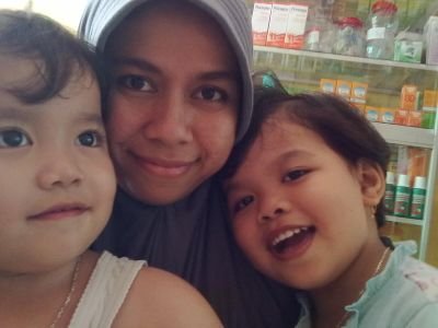 dora_revo's profile picture. 