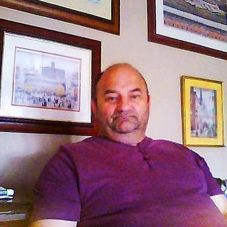 DavidDhampson's profile picture. male