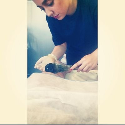 17 . Futból sala. Lucha por lo que quieres, muere por lo que amas. '26'.Esteticien.#