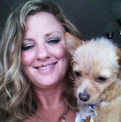 EvaleaB's profile picture. 