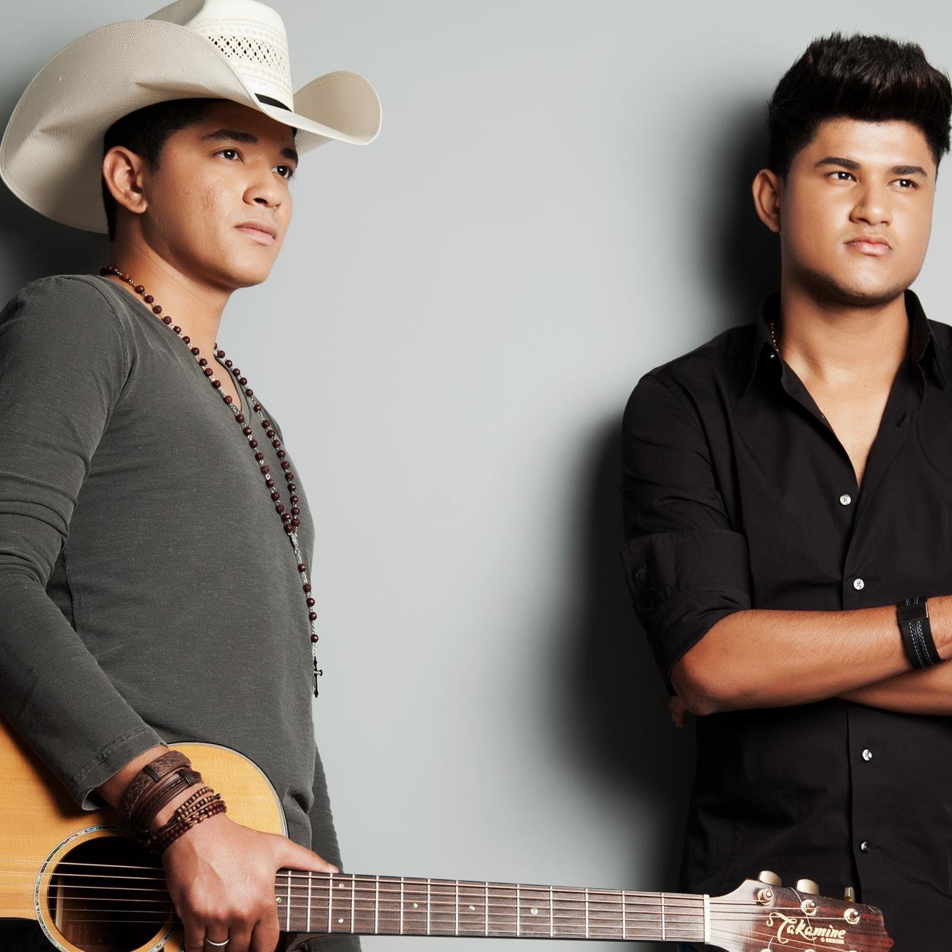 Luiz Paulo & Lunan http://t.co/1v1sIUUAg8
- Fabio Juliani